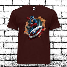 Cargar imagen en el visor de la galería, CAMISETA SUPERHEROES CAPITAN AMERICA PARED