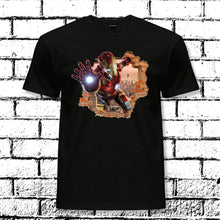 Cargar imagen en el visor de la galería, CAMISETA SUPERHEROES IRONMAN VOLANDO