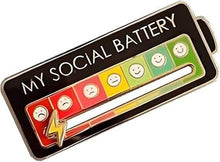 Load image into Gallery viewer, Pin Esmaltado con Bateria Social

