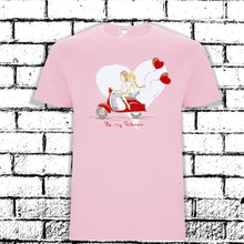 Cargar imagen en el visor de la galería, CAMISETA BE MY VALANTINE
